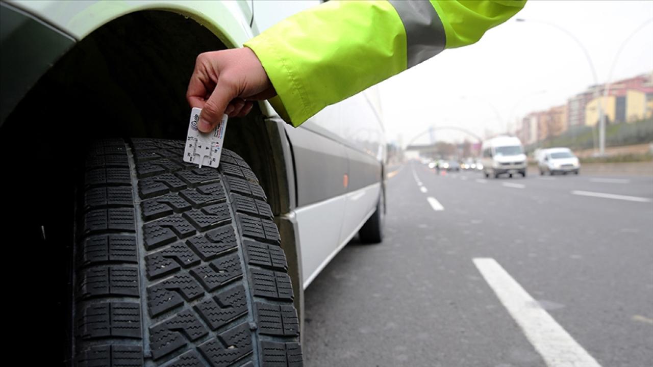 Sürücüler Dikkat! Kış Lastiği Kabusu Bitiyor: İşte Bilmeniz Gerekenler