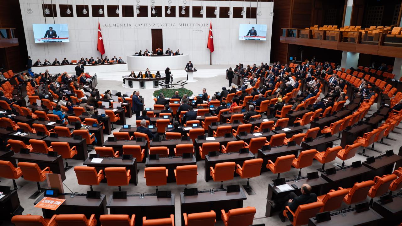 TBMM'nin Yeni Gündemi: 12. Yargı Paketi ve 15 Temmuz Anmaları