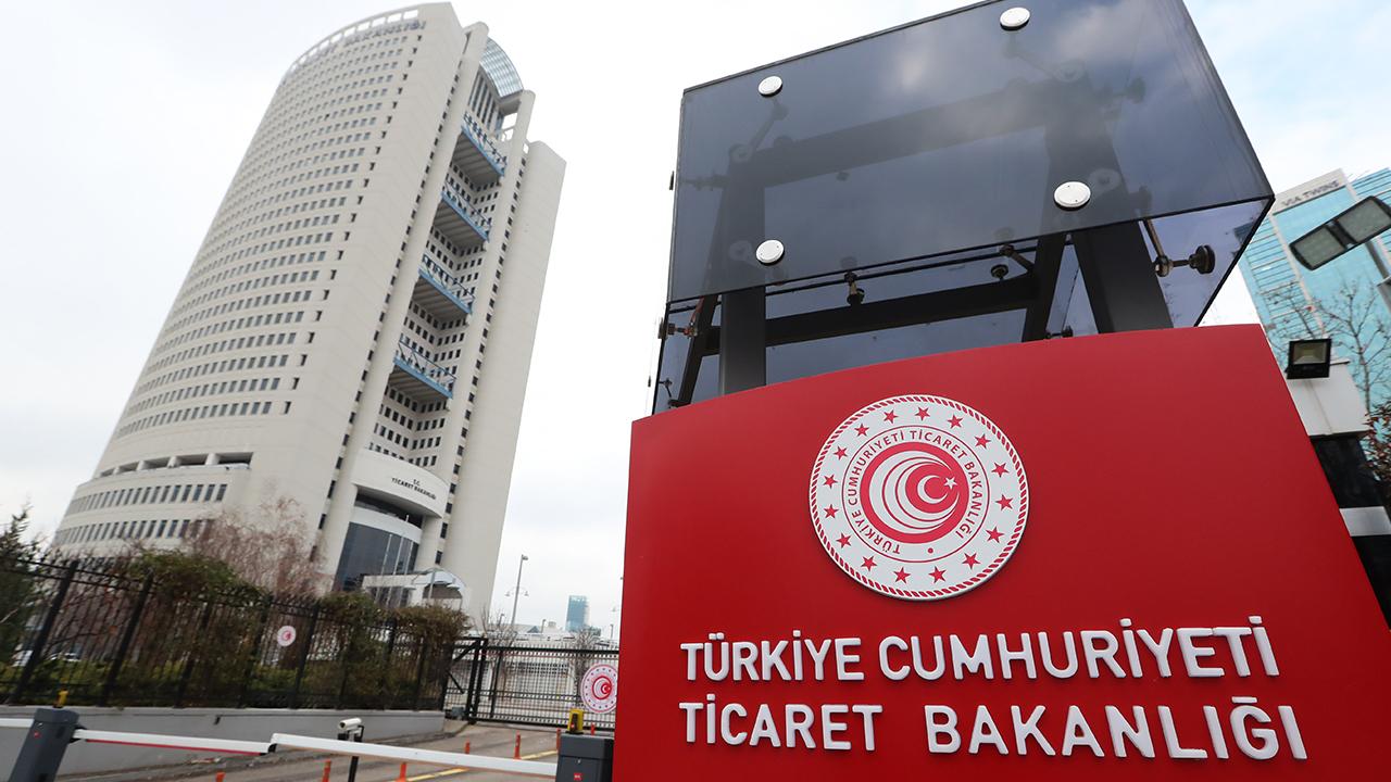 Ticaret Bakanlığı'ndan İhracat Hamlesi: 608 Firmaya Dahilde İşleme İzni