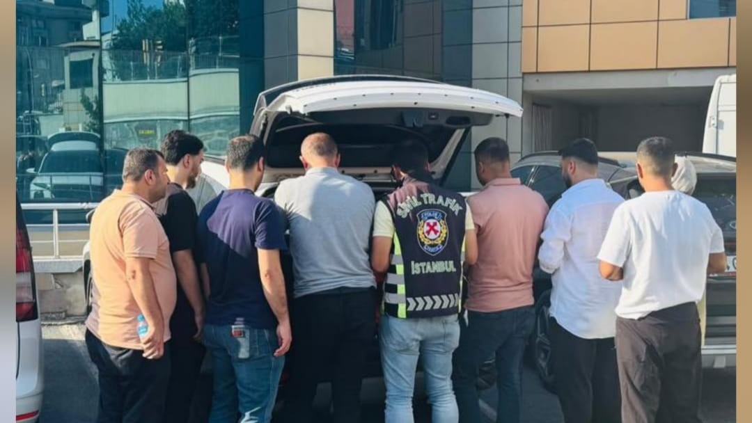 Trafiği Tehlikeye Atan Konvoya Ağır Ceza: 198 Bin Lira İdari İşlem