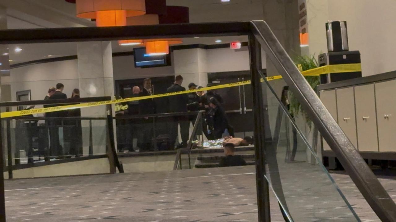 Trump'a Suikast Girişimi Mi? Yemekteki Silahlı Saldırının Perde Arkası Aralandı!