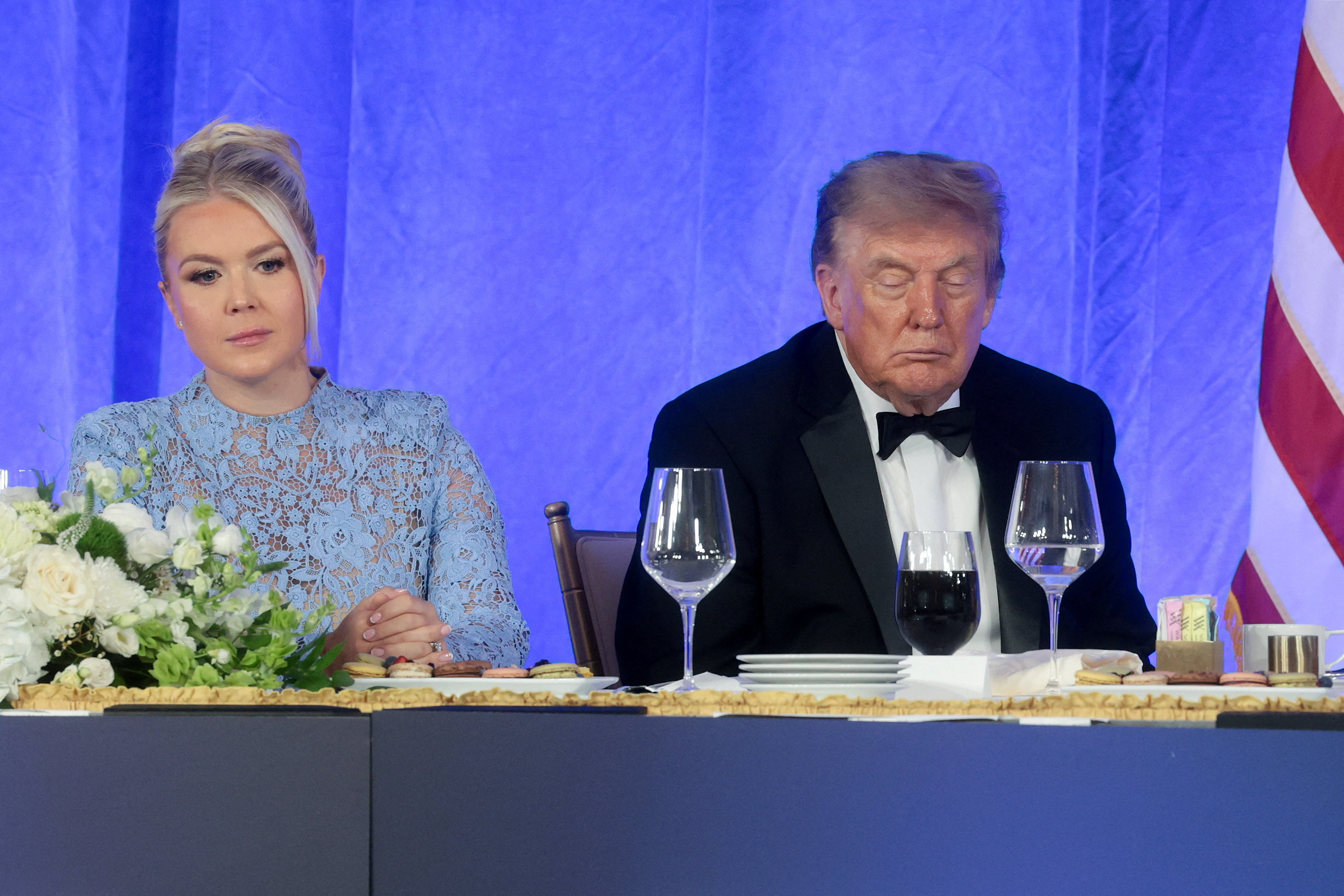 Trump'ın Eski Sözcüsünden Çarpıcı İddia: 'Yem Uçak'ta Yalnız Bırakıldım