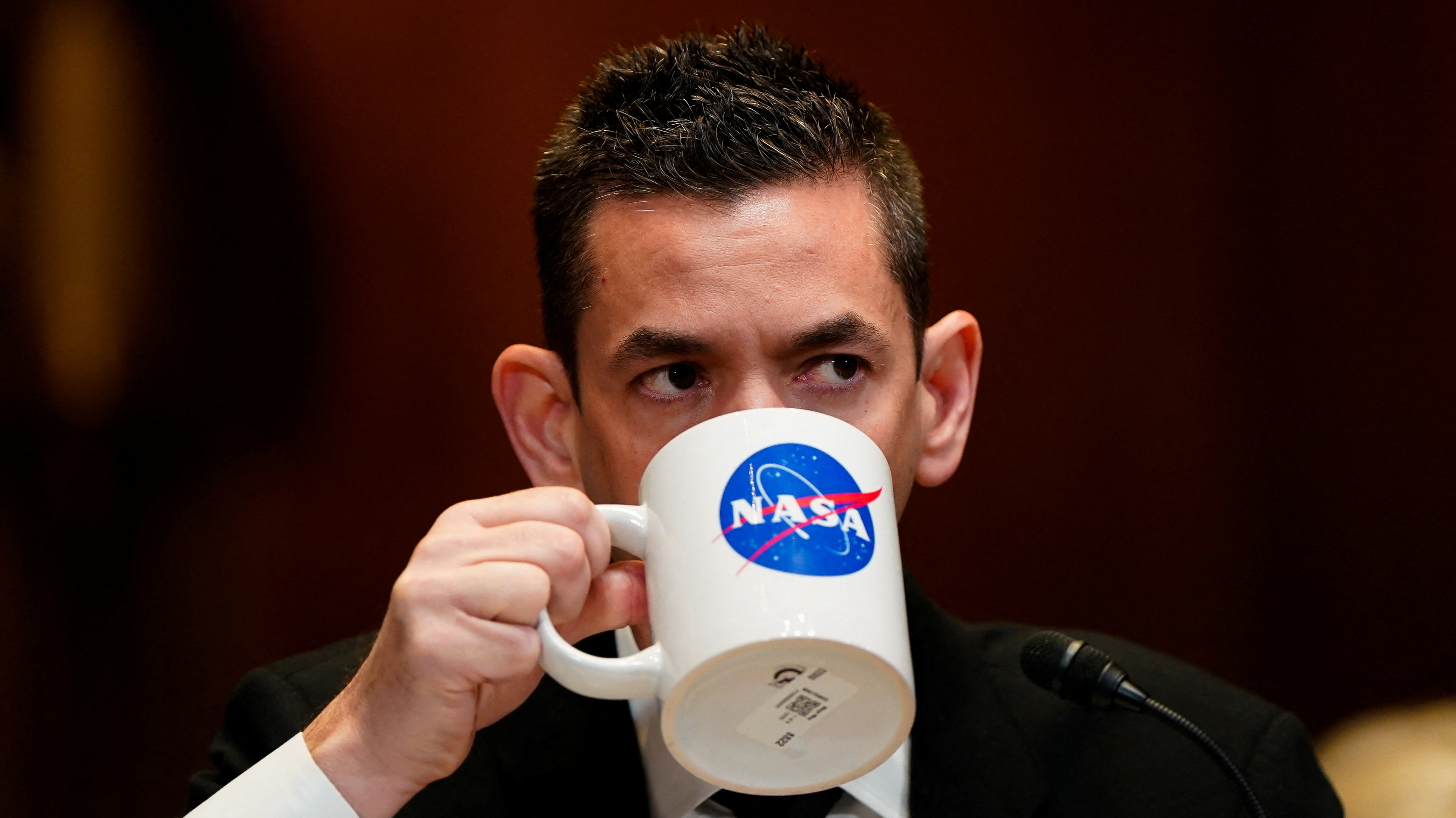 Trump'tan Şaşırtan Çıkış! NASA Yöneticisinin Kulakları Uzaylılardan Bile Daha Çok Konuşuldu!