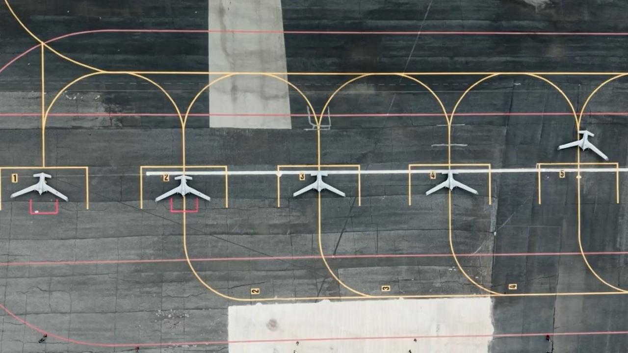 Türk Mühendisliğinin Gururu! K2 Kamikaze İHA Sürü Halinde Uçarak Gökyüzünde Devrim Yaratıyor!