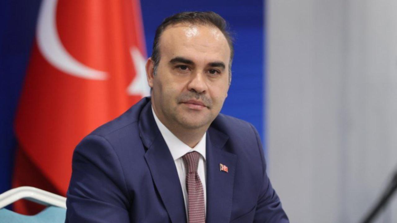 Türk Savunma Sanayii Dünyayı Şaşırtıyor! Bakan Kacır'dan Bomba Açıklama!