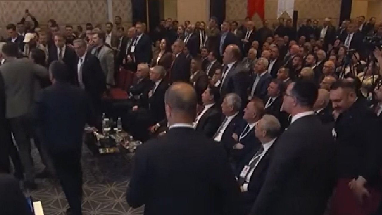 Türkiye Belediyeler Birliği'nde Şok! İmamoğlu'nun Mektubu Ortalığı Karıştırdı, Seçim Kaosa Döndü!
