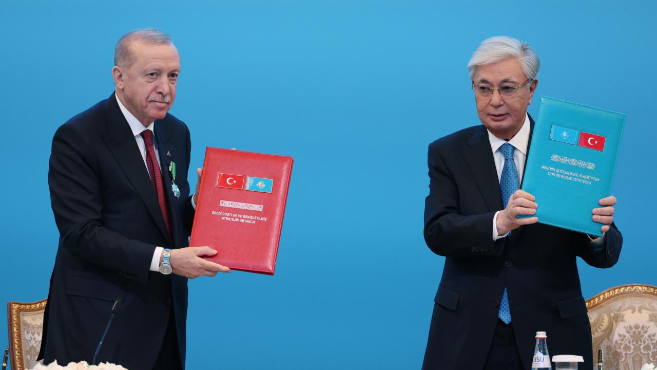 Türkiye ve Kazakistan'dan Tarihi İşbirliği! İki Ülke Arasında Tam 13 Anlaşma İmzalandı! Bu Anlaşmalar Neleri Kapsıyor?