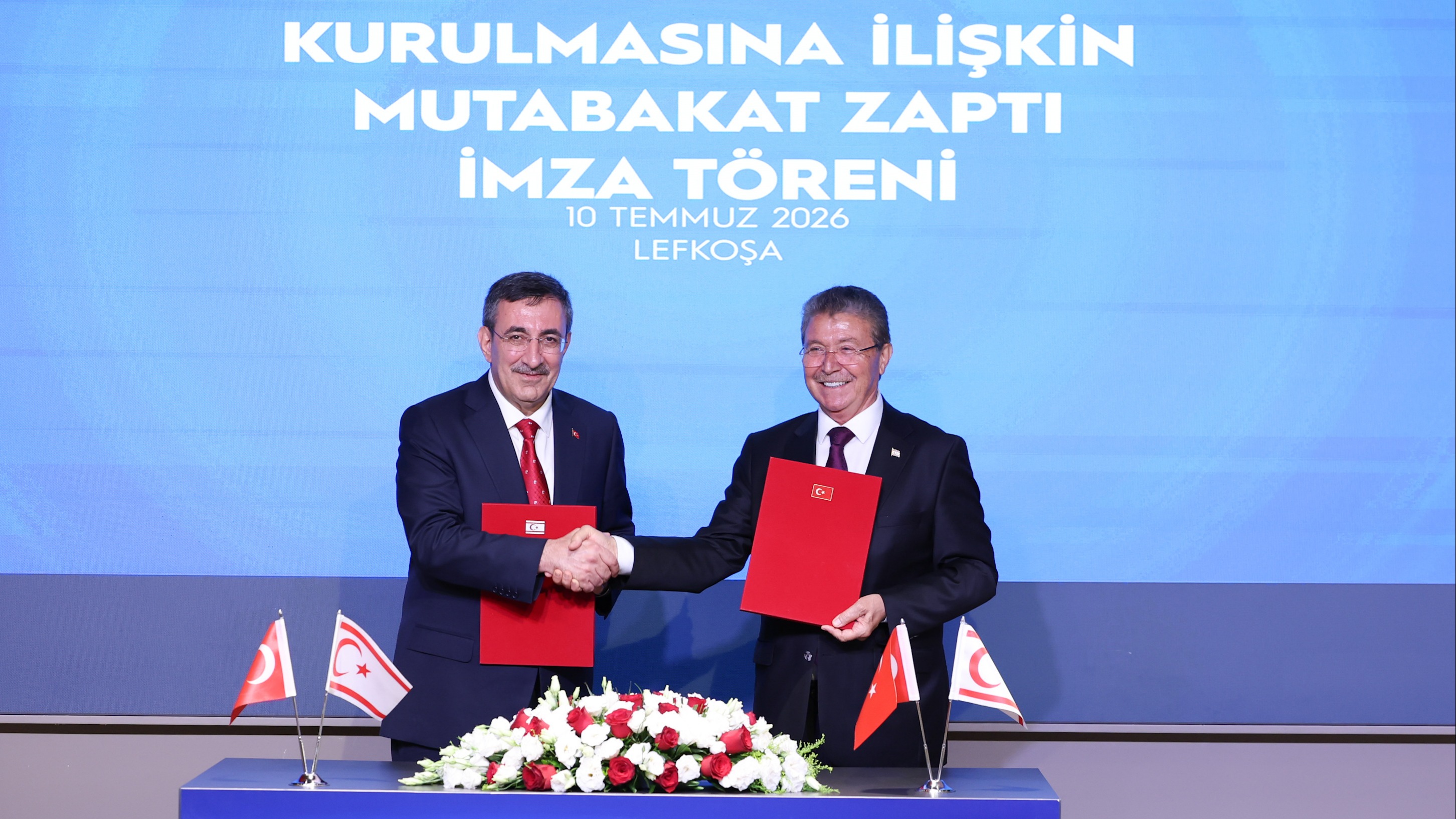 Türkiye ve KKTC'den Tarihi Enerji Hamlesi: Doğal Gaz Boru Hattı İçin İmzalar Atıldı