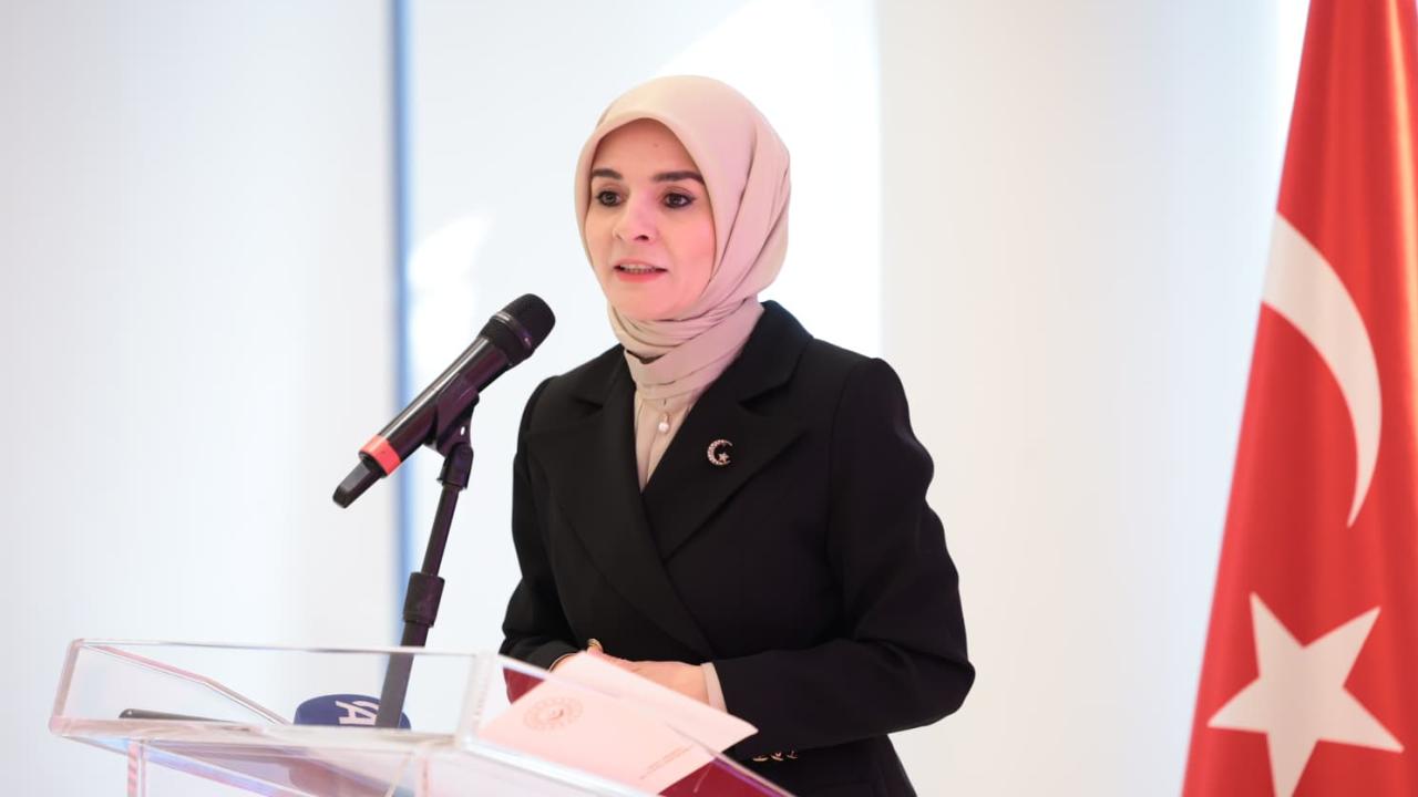 Türkiye Yaşlılara Cennet Oluyor! Bakan Göktaş'tan Devrim Gibi 'Yaşlı Dostu' Proje!