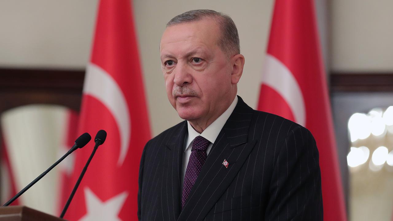 Türkiye Yasta! Cumhurbaşkanı Erdoğan'dan Şehit Polisler İçin Duygu Dolu Mesaj