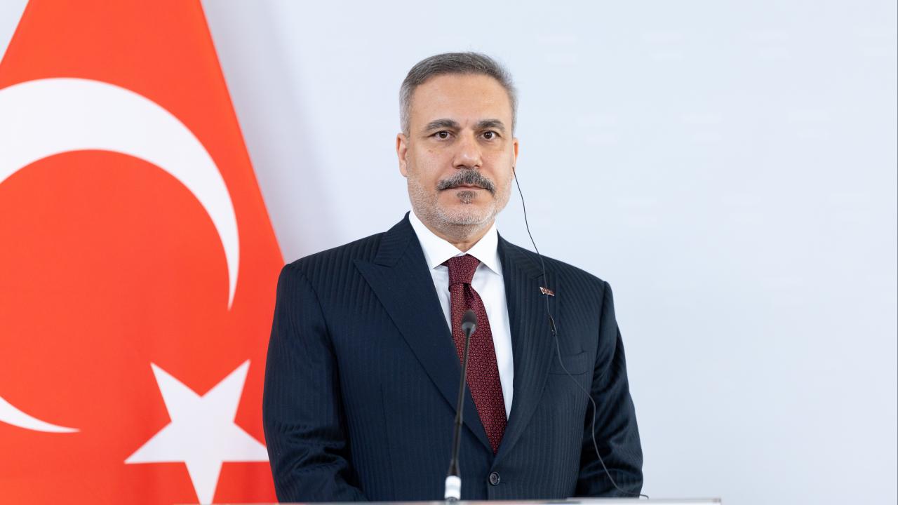 Türkiye'nin NATO Diplomasisi: Bakan Fidan'ın Kritik Zirvesi, Neler Konuşulacak?