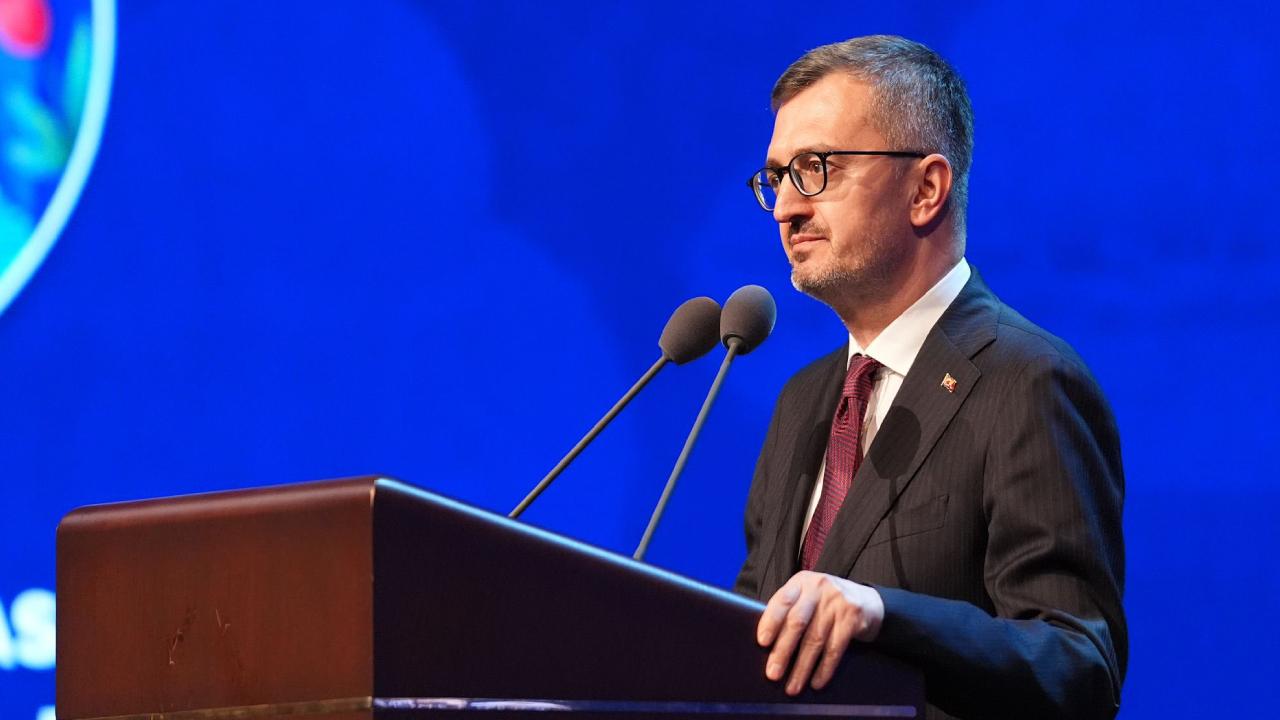 Üstad'ı Andık: İletişim Başkanı'ndan Necip Fazıl'a Duygu Dolu Mesaj!