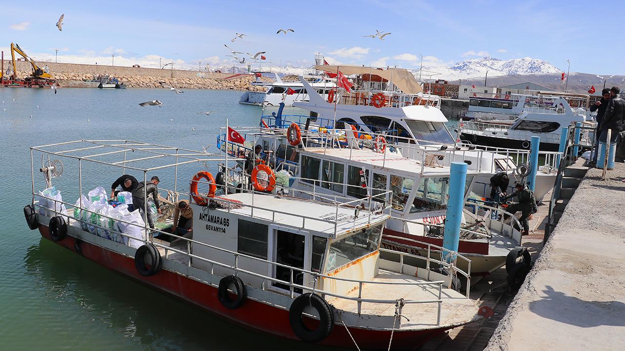 Van Gölü Alarm Veriyor! İnci Kefali İçin Kritik 90 Gün Başlıyor!