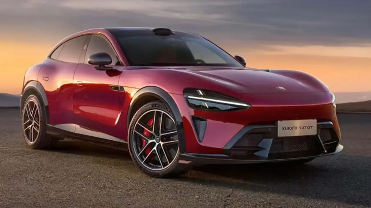 Xiaomi Şov Yaptı: 990 Beygirlik Elektrikli Canavar YU7 GT Sahneye Çıktı! Tesla'ya Rakip Mi Geliyor?
