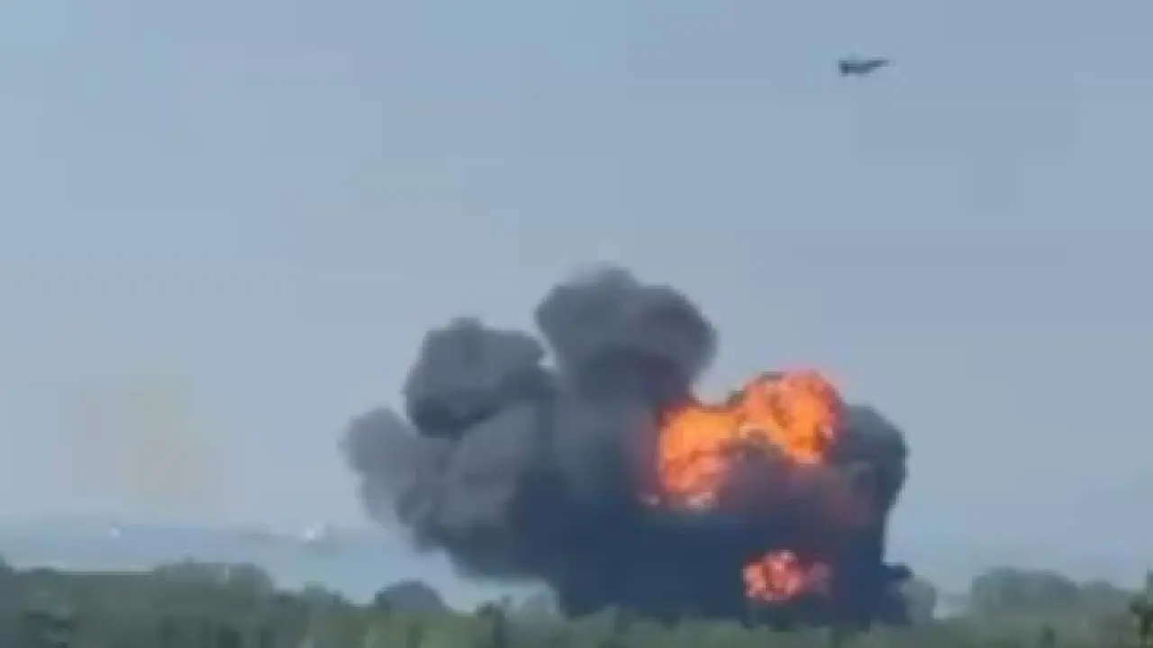 Yalova'da F-16 Eğitim Uçağı Kazası: Pilot Sağ Kurtuldu