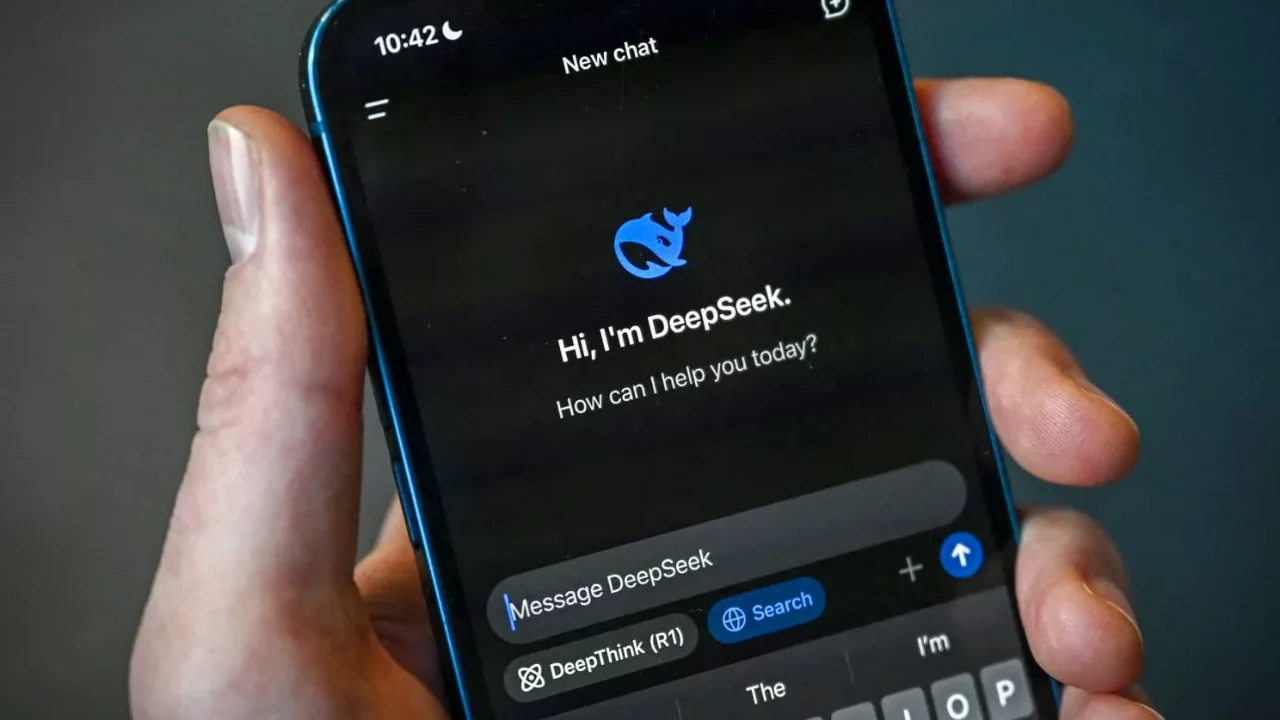 Yapay Zeka Savaşları Kızışıyor! Çin'den Bomba Hamle: DeepSeek V4, Google ve OpenAI'ye Meydan Okuyor!