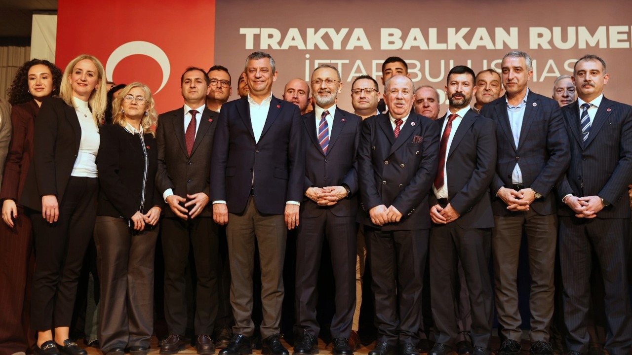 Yerel Siyasette Hareketlilik: Eyüpsultan Belediye Başkanı’ndan 'Yeni Parti' Açıklaması